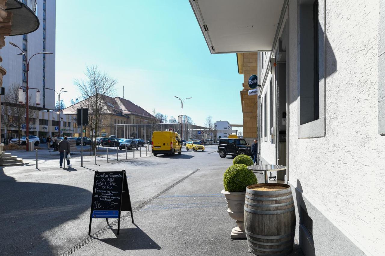 Hotel De France La Chaux De Fonds ภายนอก รูปภาพ