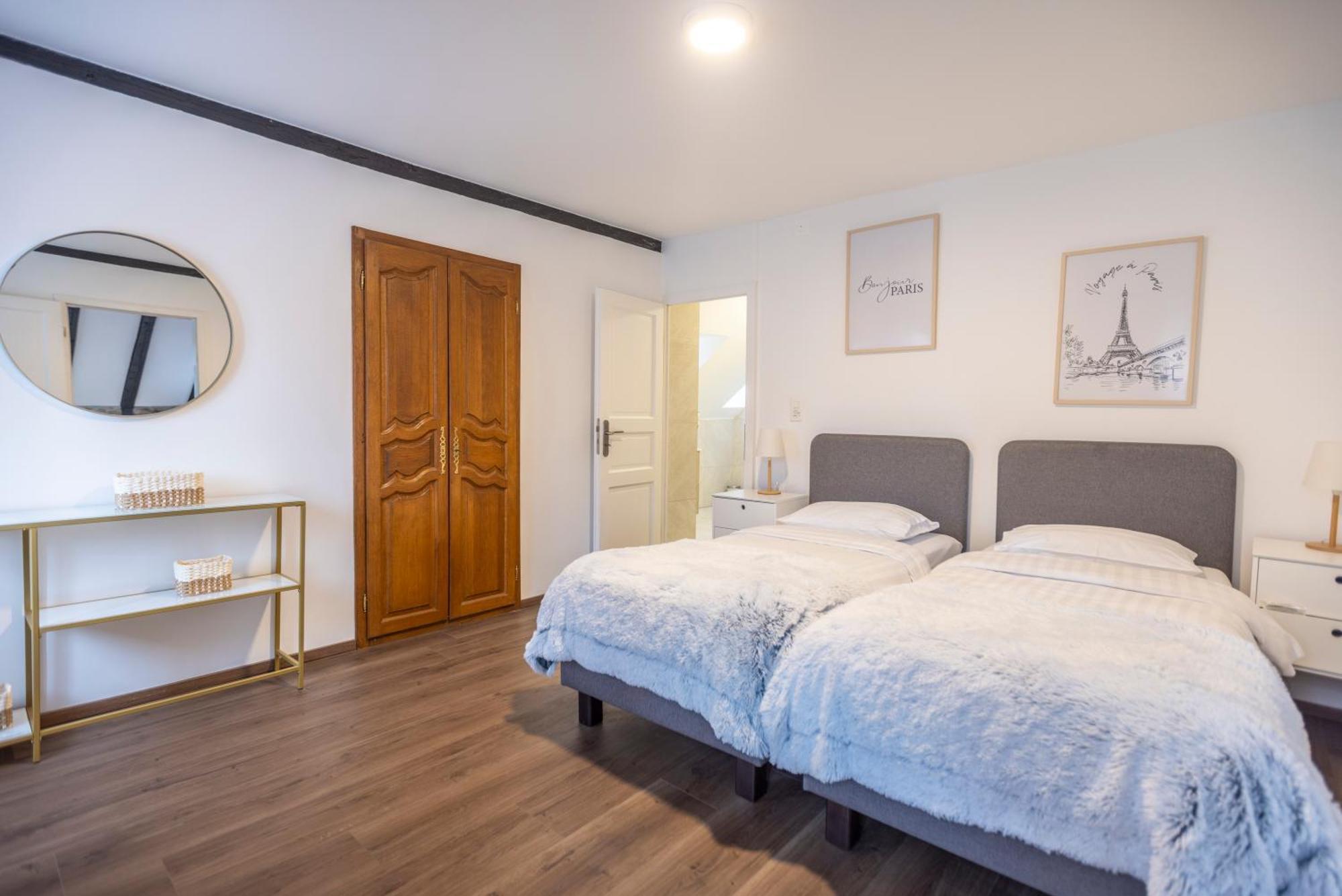 Hotel De France La Chaux De Fonds ภายนอก รูปภาพ