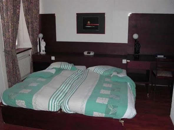 Hotel De France La Chaux De Fonds ภายนอก รูปภาพ
